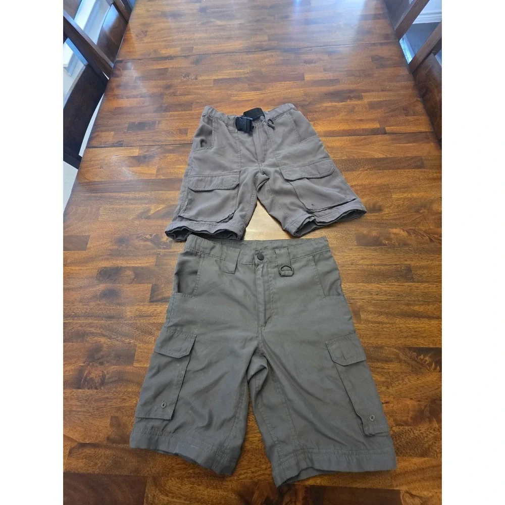 '2' Boy Scouts of America Shorts Size Youth Medium Green.       sku 90